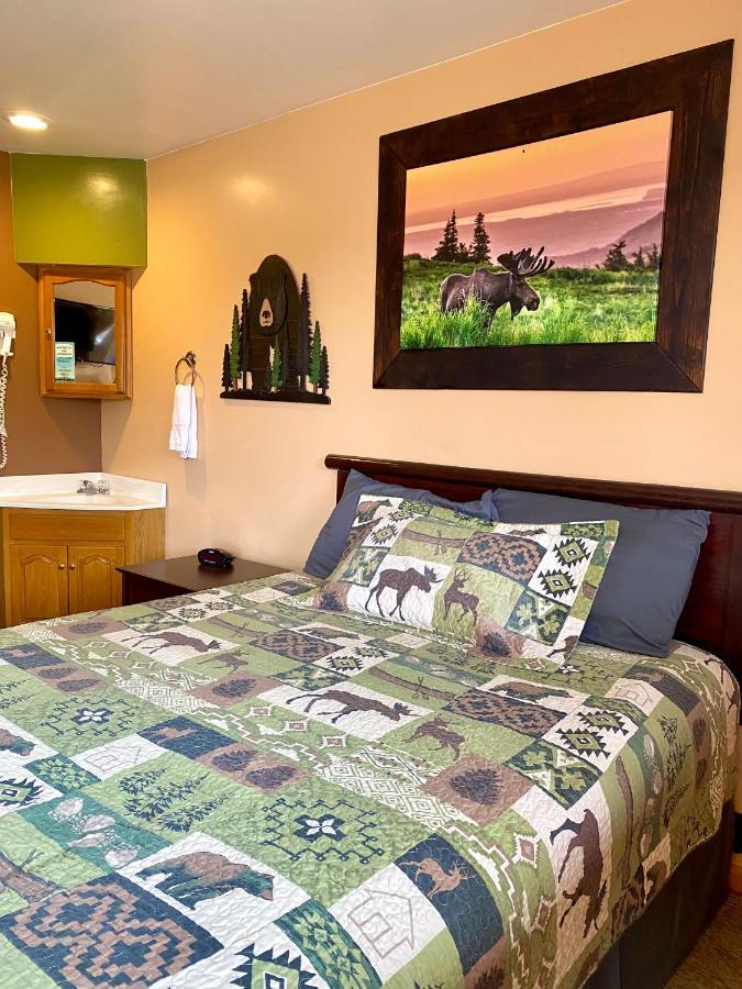 Moosehead Lodge Rangely Экстерьер фото