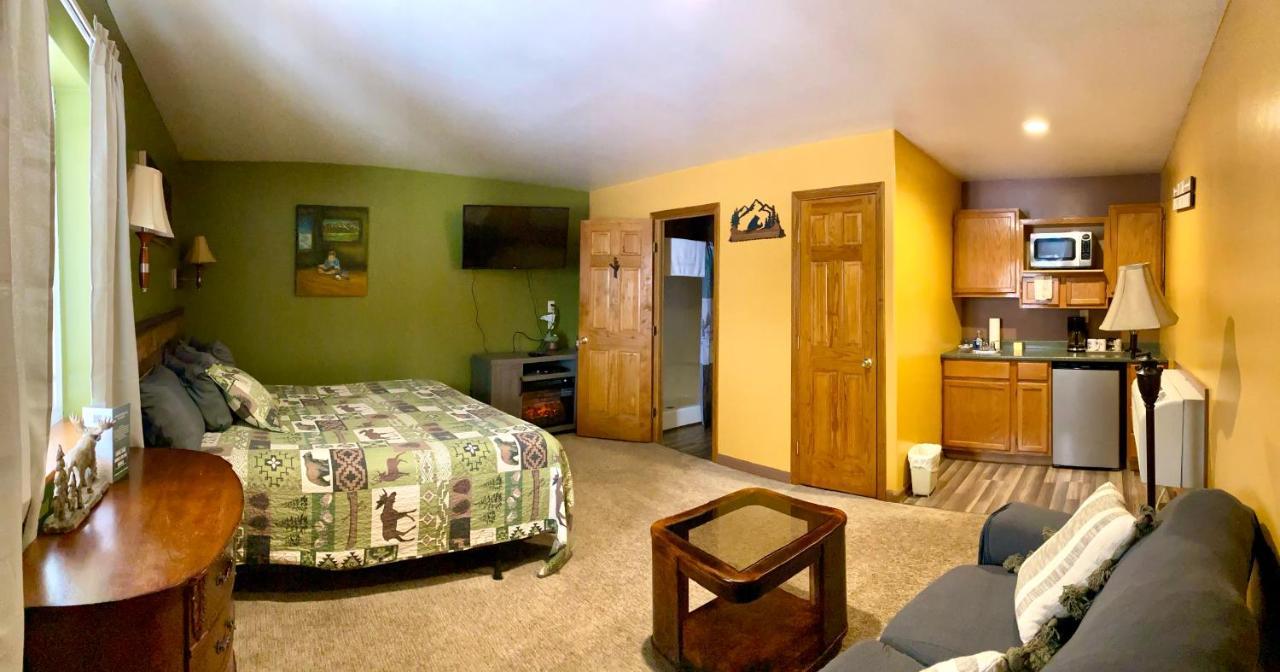 Moosehead Lodge Rangely Экстерьер фото