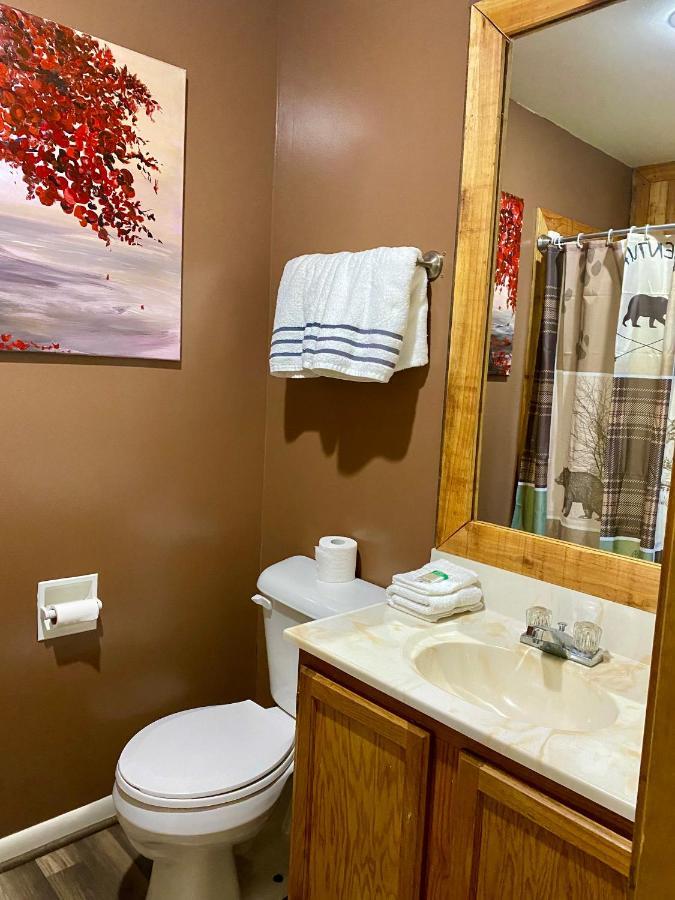 Moosehead Lodge Rangely Экстерьер фото